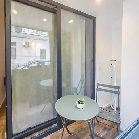 Grigio Perla Apartment